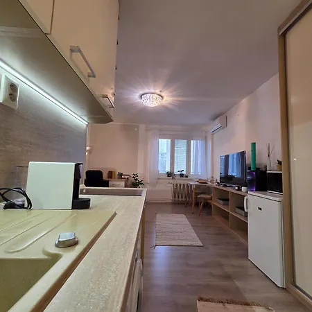 Cozy And Modern - Free Parking * Bratislava